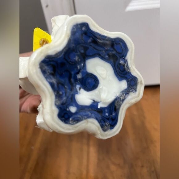 ⚡CLOSET CLEAR-OUT: ⚡ Betty Boop Standing By Graffiti Wall With Pudgy & candle - Picture 6 of 9